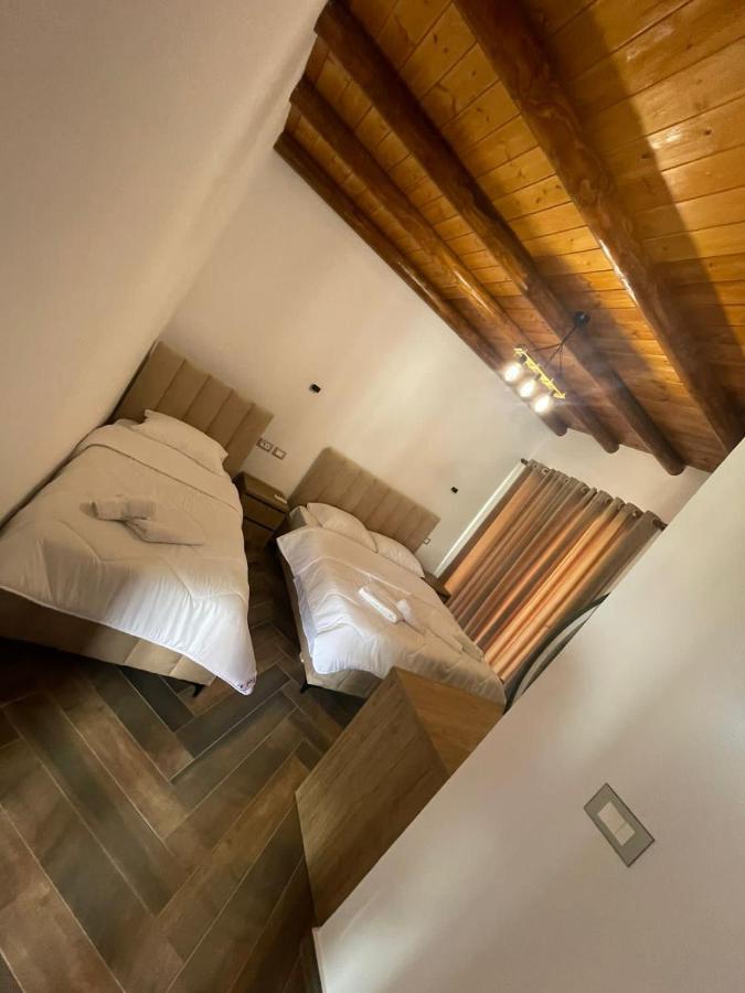 Guest House Bracaj Zhaban 외부 사진