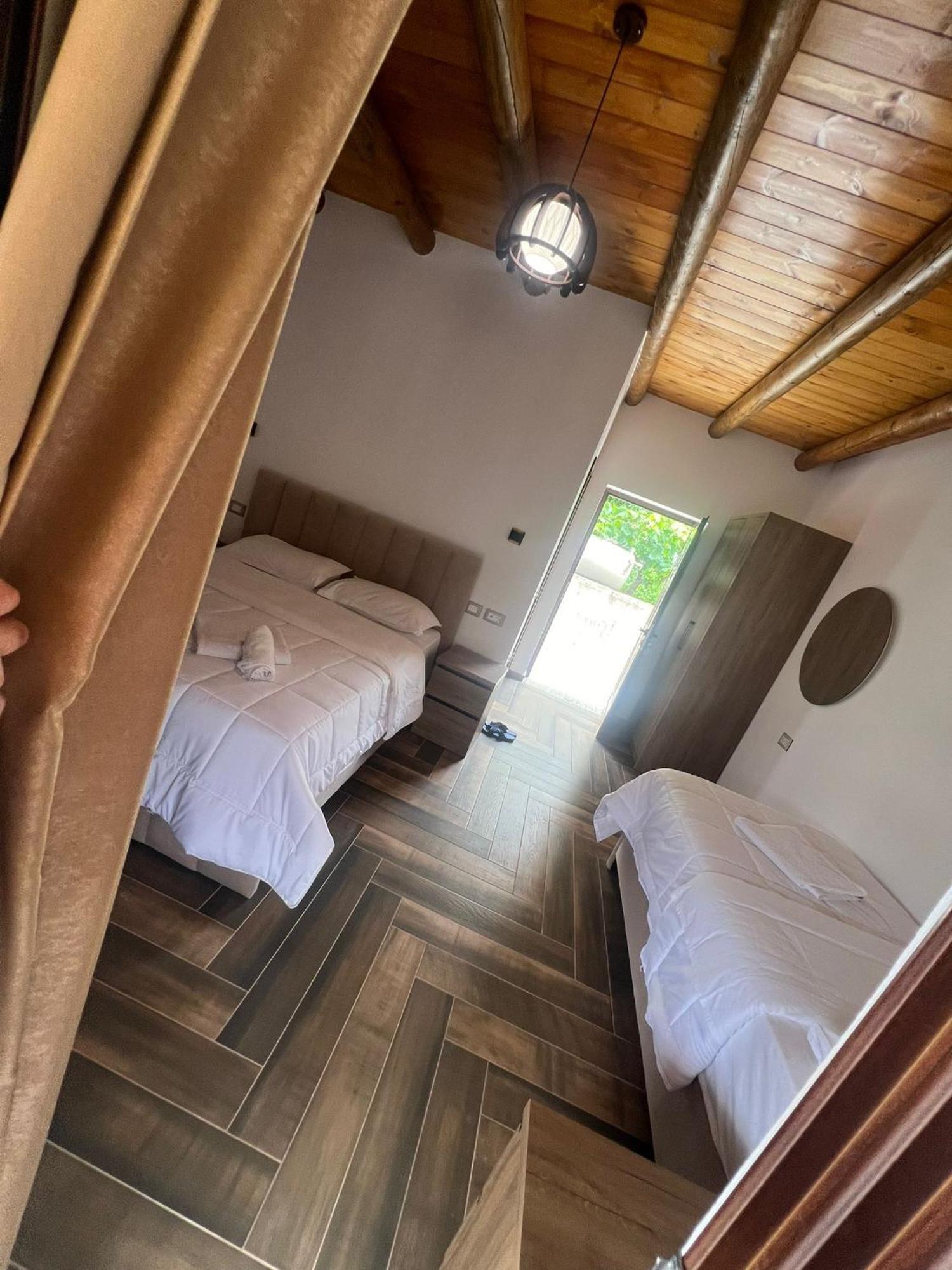 Guest House Bracaj Zhaban 외부 사진