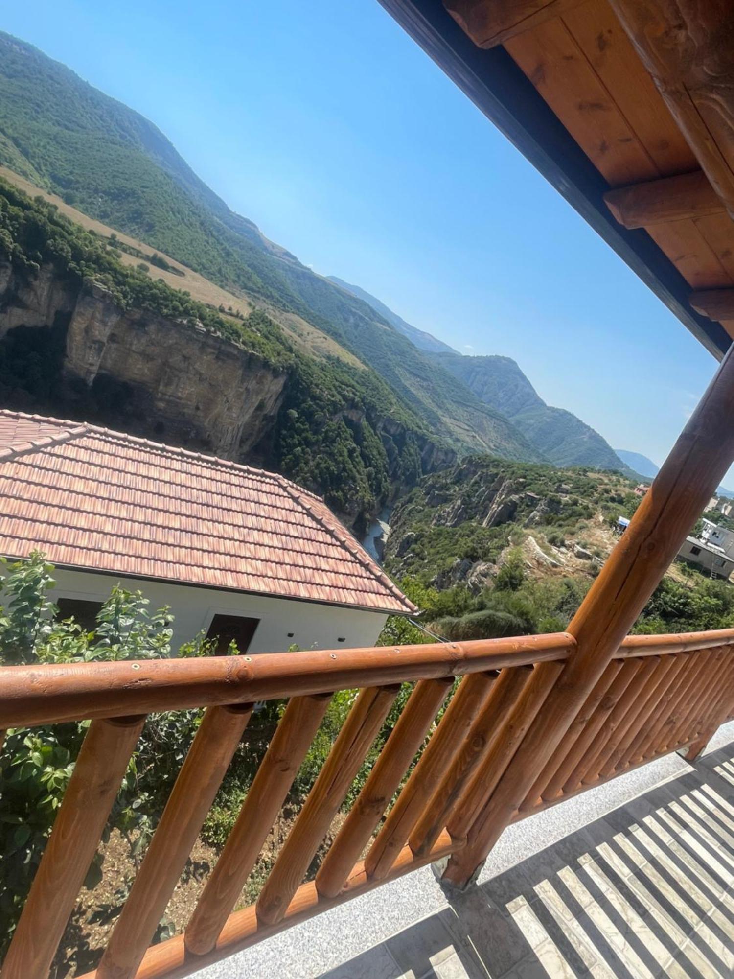 Guest House Bracaj Zhaban 외부 사진